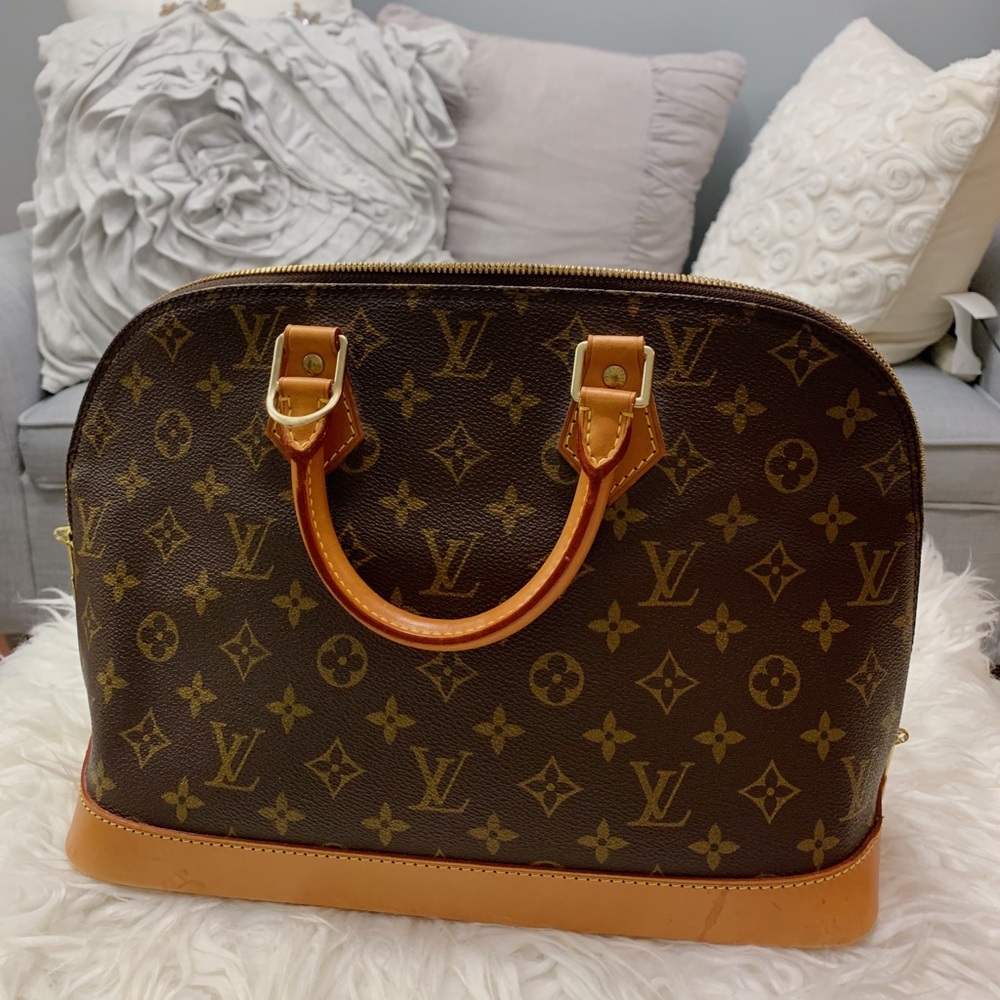 Louis Vuitton Vintage Alma PM